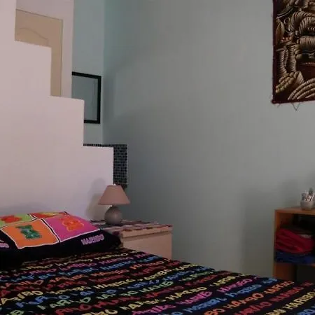 Couette Et Cafe 3* Médis